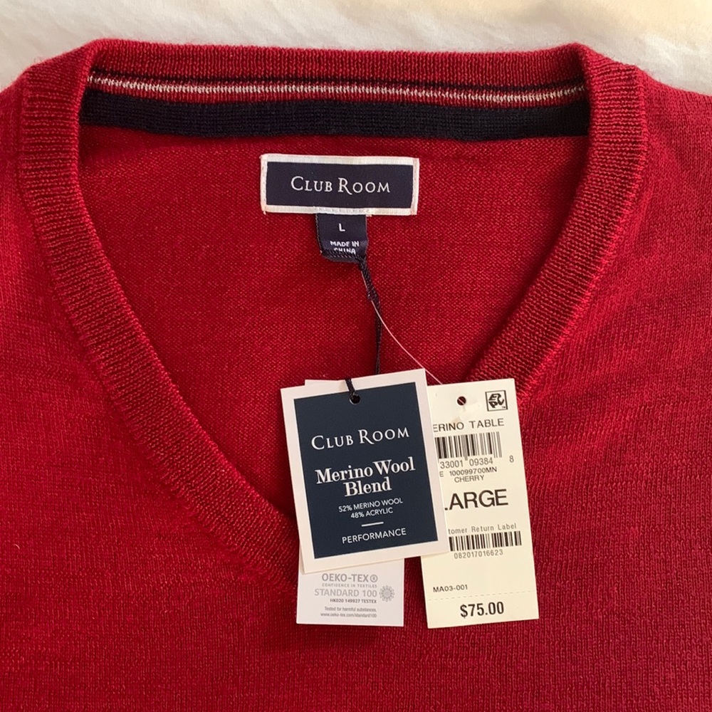 NWTs Club Room Mens sz Lg V-Neck sweater